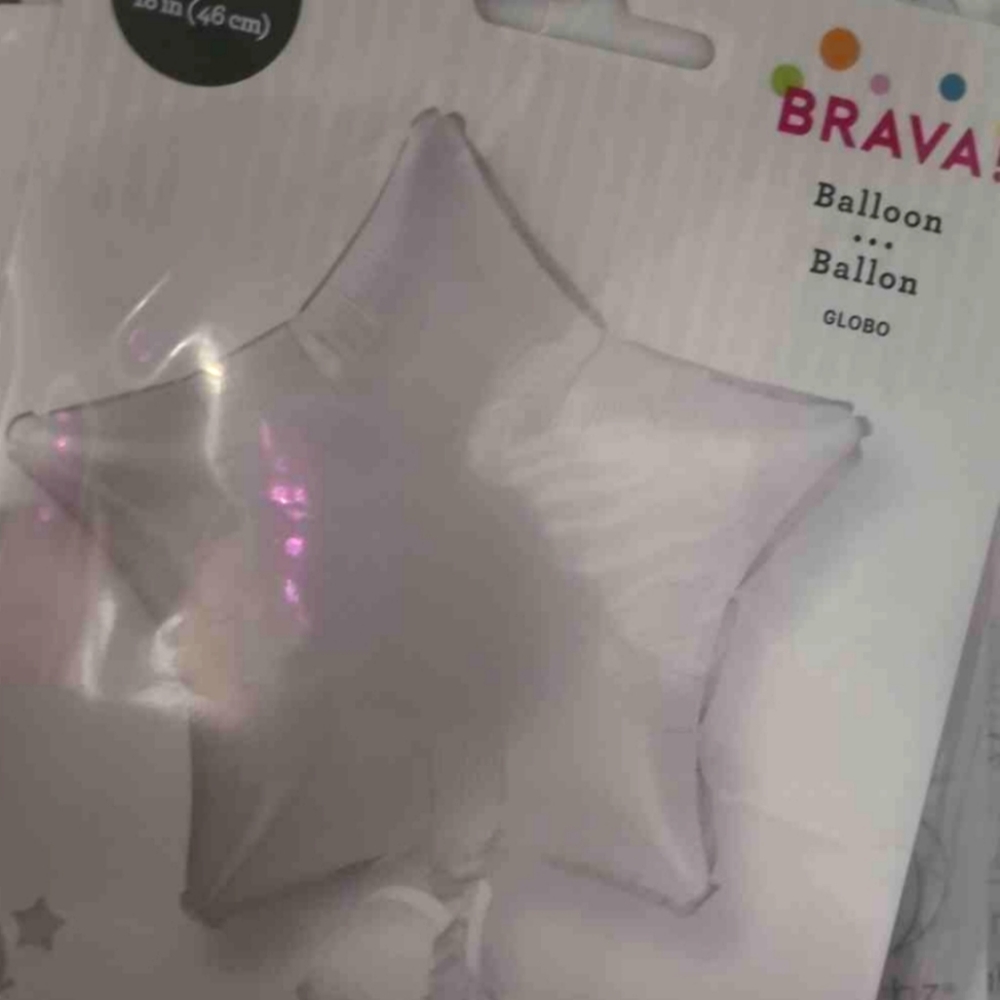 Brava White Star Balloon